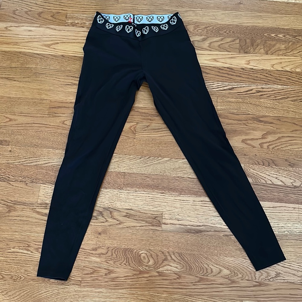 Strong body yoga pants made in Canada size meduim